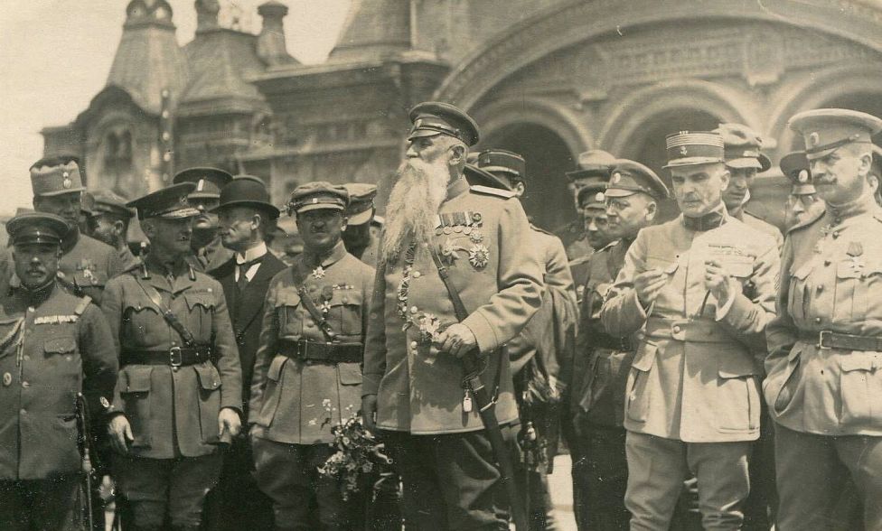 Генерал-лейтенант Хорват