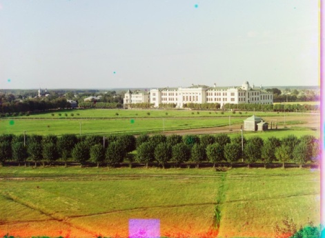 Ростов. 1911. Вид с колокольни Всесвятской церкви на мужскую гимназию Кекина (1910, архитектор П.А. Трубников). Гимназия построена на средства ро