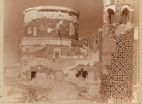 Минарет Тилля-Кари.