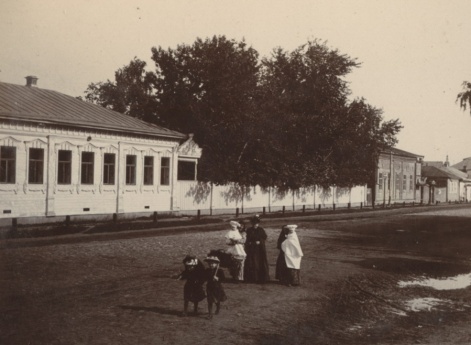 Вид на ул. Московскую из окна дома Мяздриковых. Муром.