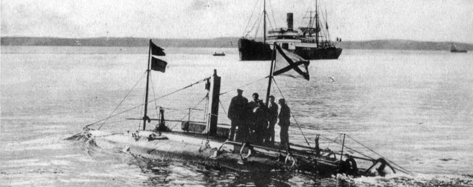 1906 год. 19 марта (6 марта ст.ст.) указом Николая II в классификацию судов морского флота был включен новый разряд кораблей - подводные лодки