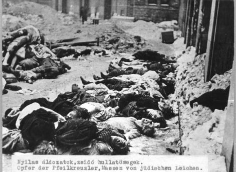 Евреи, убитые на улицах Будапешта во время террора Скрещенных стрел. Осень 1944 г.