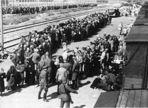 Прибытие в Освенцим эшелона из гетто