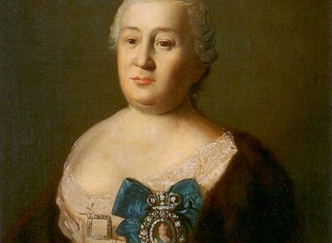 Портрет статс-дамы графини Мавры Егоровны Шуваловой (урожд. Шепелевой) с портретом императрицы Елизаветы Петровны на муаровой ленте