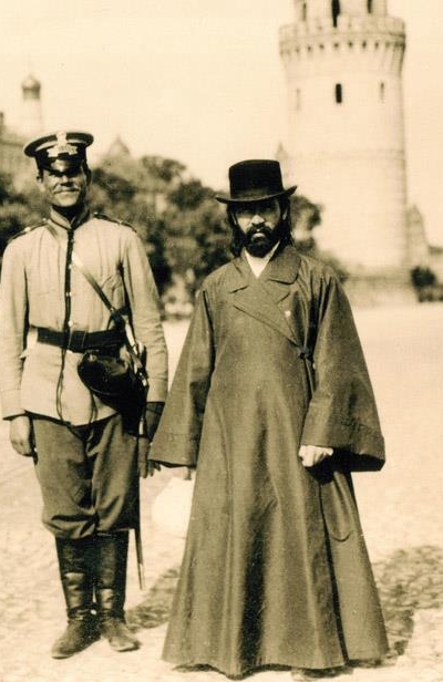 Волынский... явил собою одно из великих доказательств всемирного братства народов, всемирного единства духа