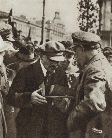 Первый камень памятника великому вождю и учителю всемирного пролетариата Карлу Марксу