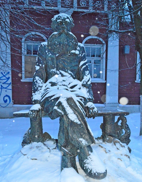 В Дмитрове открыт памятник Петру Кропоткину