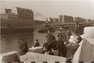  Так как Вы уже много раз высказывались о свободе духа, то хотели бы послушать Ваш ответ на другой газетный вопрос