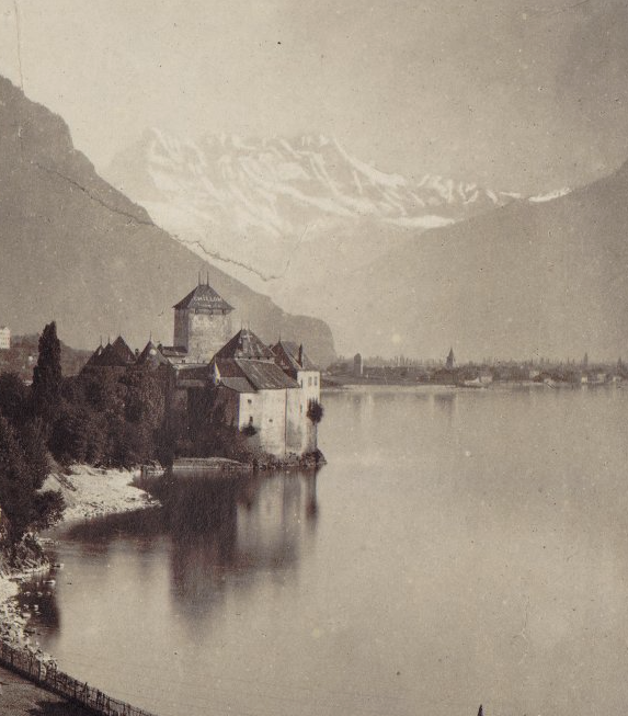 Привет вам с родины Руссо и во имя Руссо, чье широкое сердце умело ненавидеть и политическое и экономическое рабство